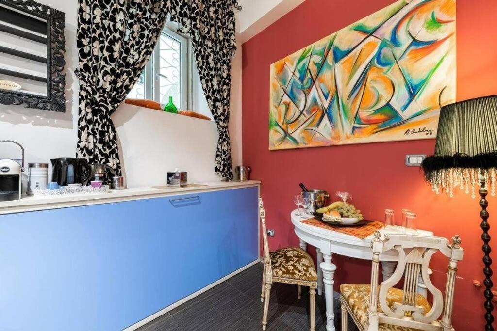 Apt 2 In The Historic Center Bari Bagian luar foto